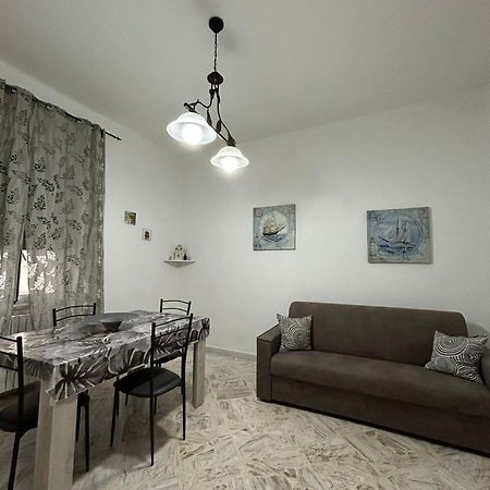 Ferienwohnung Dimora Di Giada Brindisi Zimmer foto