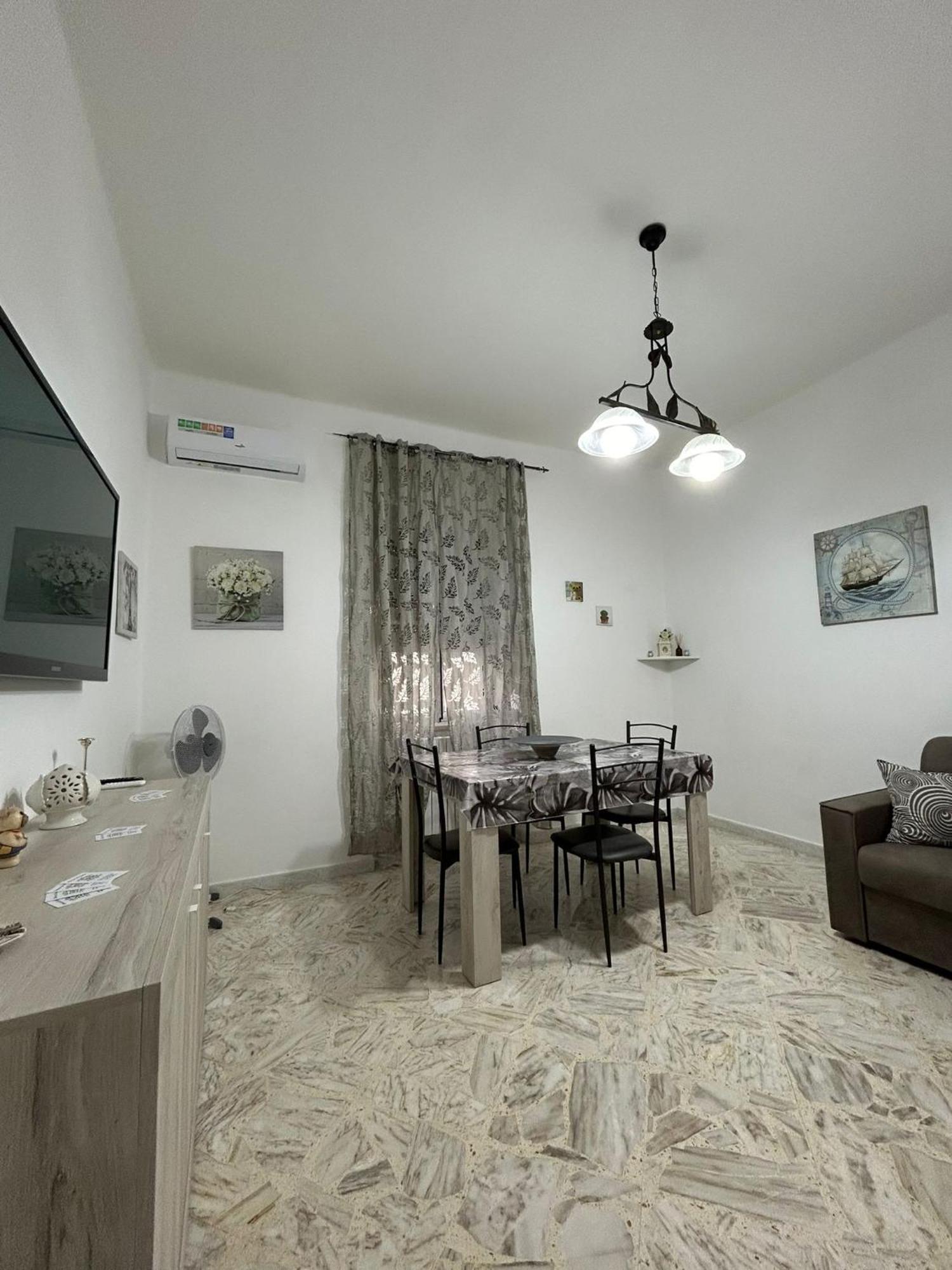 Ferienwohnung Dimora Di Giada Brindisi Zimmer foto